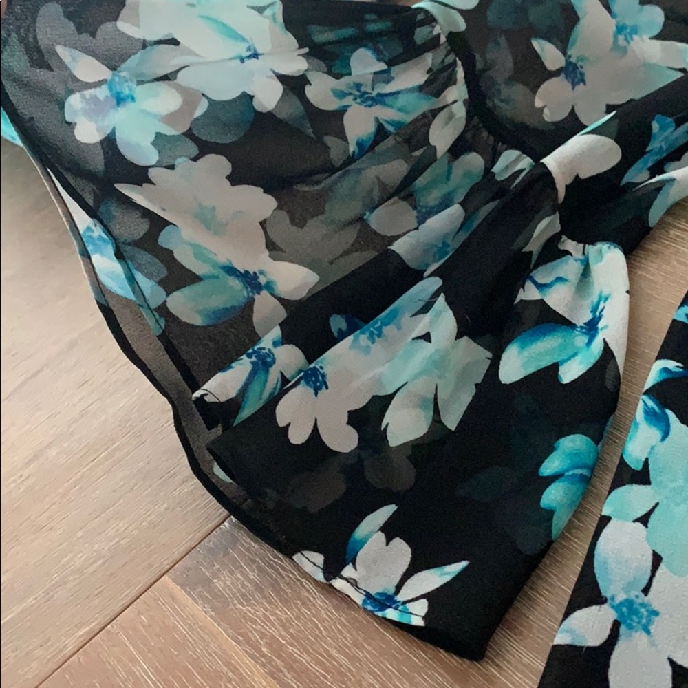 Blouse - Picture 3 of 3
